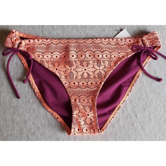 MALIBU DREAM GIRL CORAL CROCHET OVERLAY NWOT BIKINI BOTTOM - Picture 5 of 6